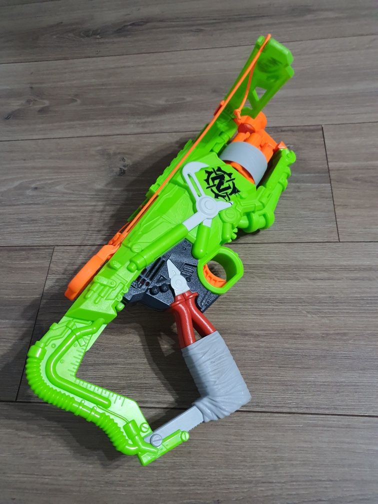 Pistol Nerf pentru copii