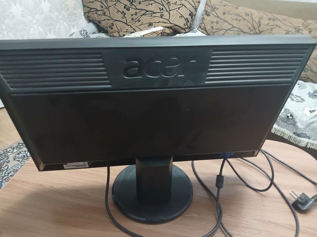 Монитор acer V223HQV