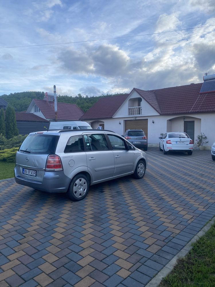 Opel Zafira 1.9 tdi 2006