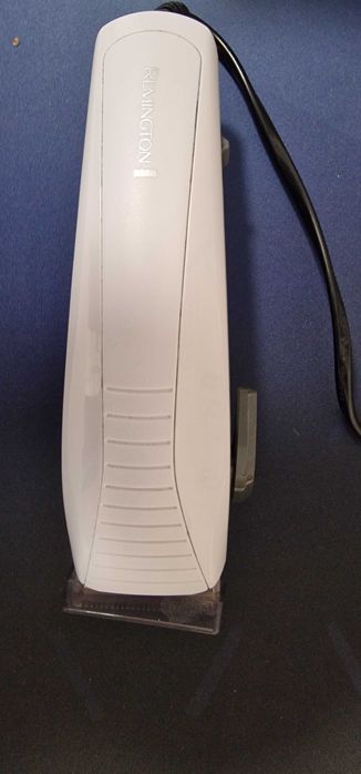 Remington Colourcut-Машинка за подстригване