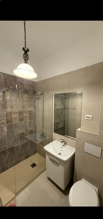 Cazare Regim Hotelier ap 1-2 cam Iasi Centru Palas