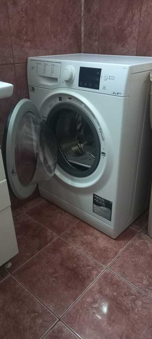 Masina de spalat rufe HotPoint Ariston