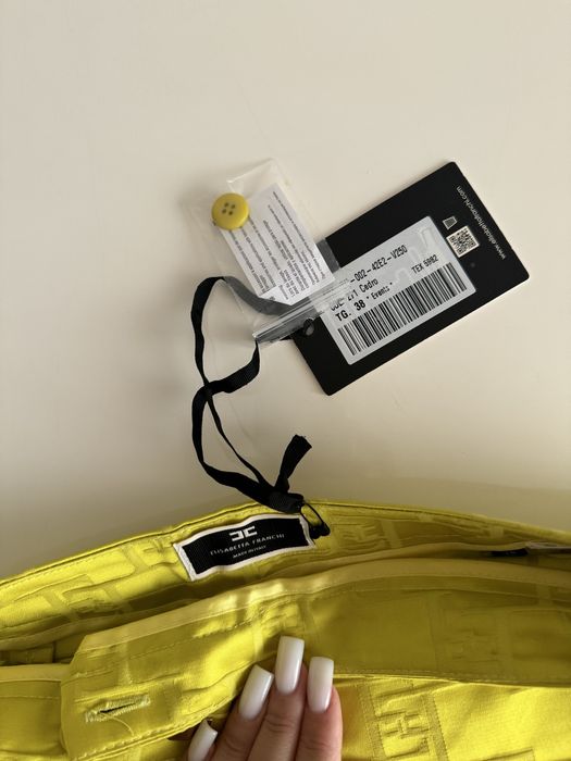 Пола,панталонки Elisabetta Franchi