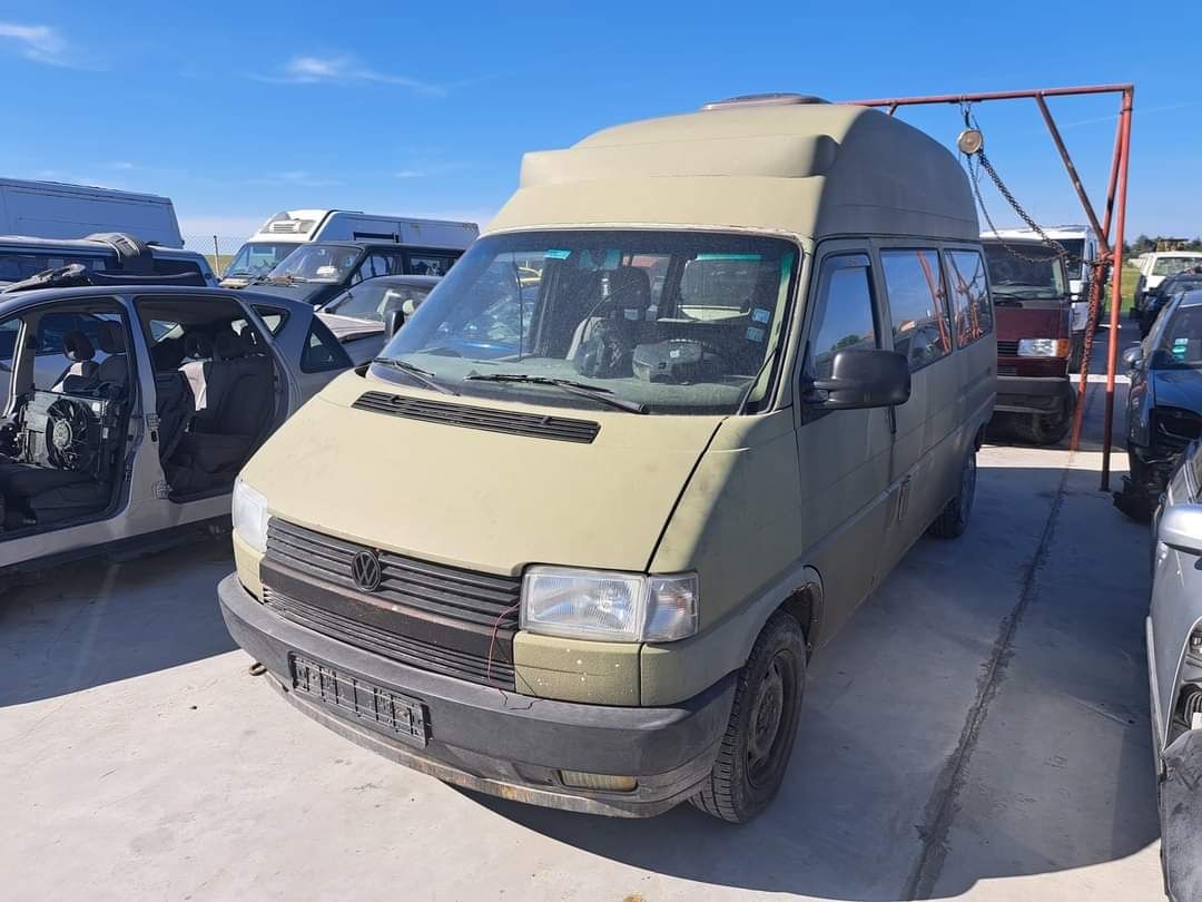 Фолксваген Транспортер Т4 / VW Transporter T4 2.5 бензин 4x4 на части