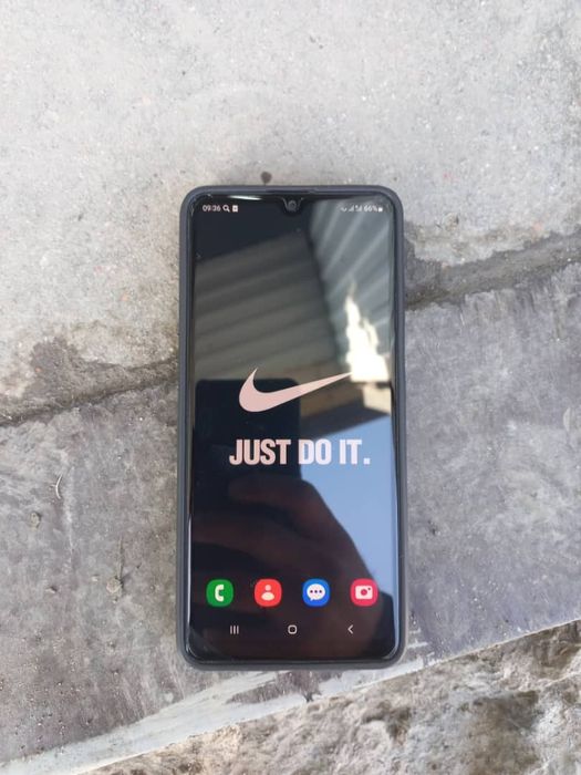 Продам Самсунг А 32