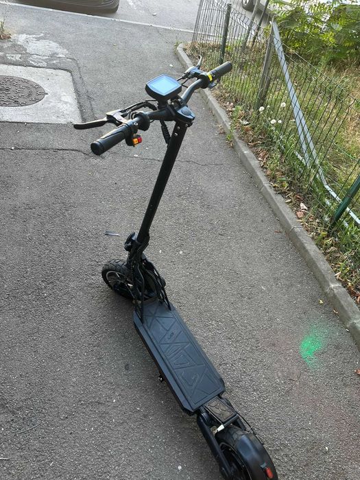 Vand  trotineta electrica KUGOO 2 Pro