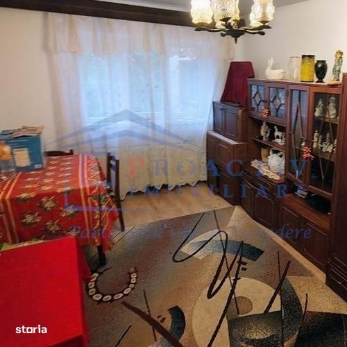 Apartament cu 2 camere, Obcini, Etaj 1 , 2c-7609