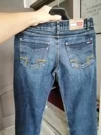 Jeans / blugi fete Tommy Hilfiger