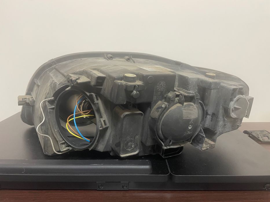 Фарове за Ауди А4