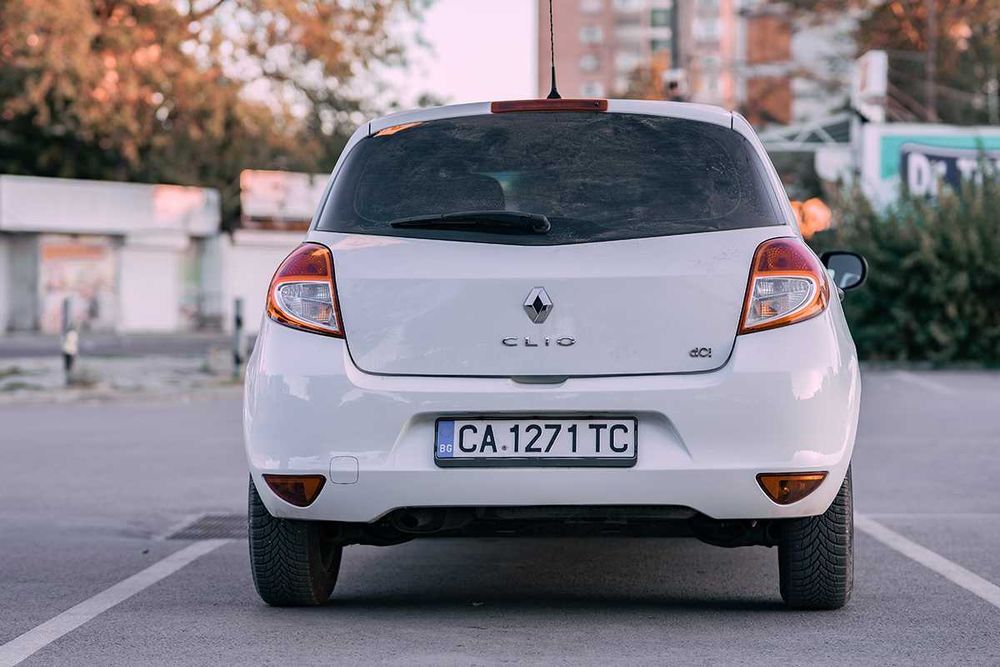 Перфектна градска кола Renault Clio