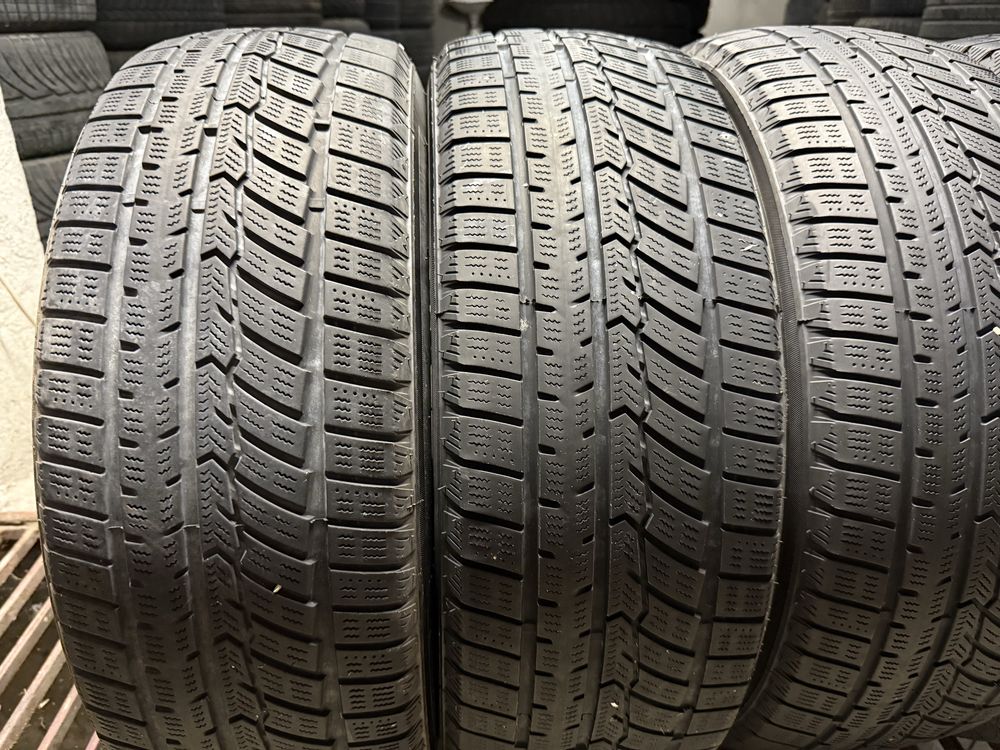 Austone 215/65/16
