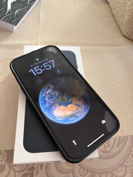 iPhone 13 128gb negru
