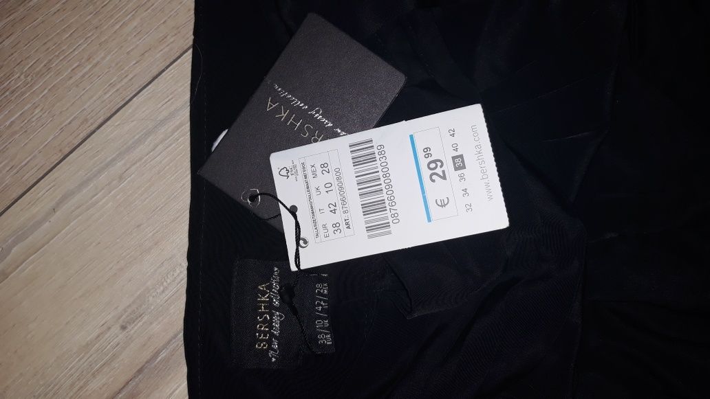 Vand pantaloni Bershka si H&M si salopeta Mexton