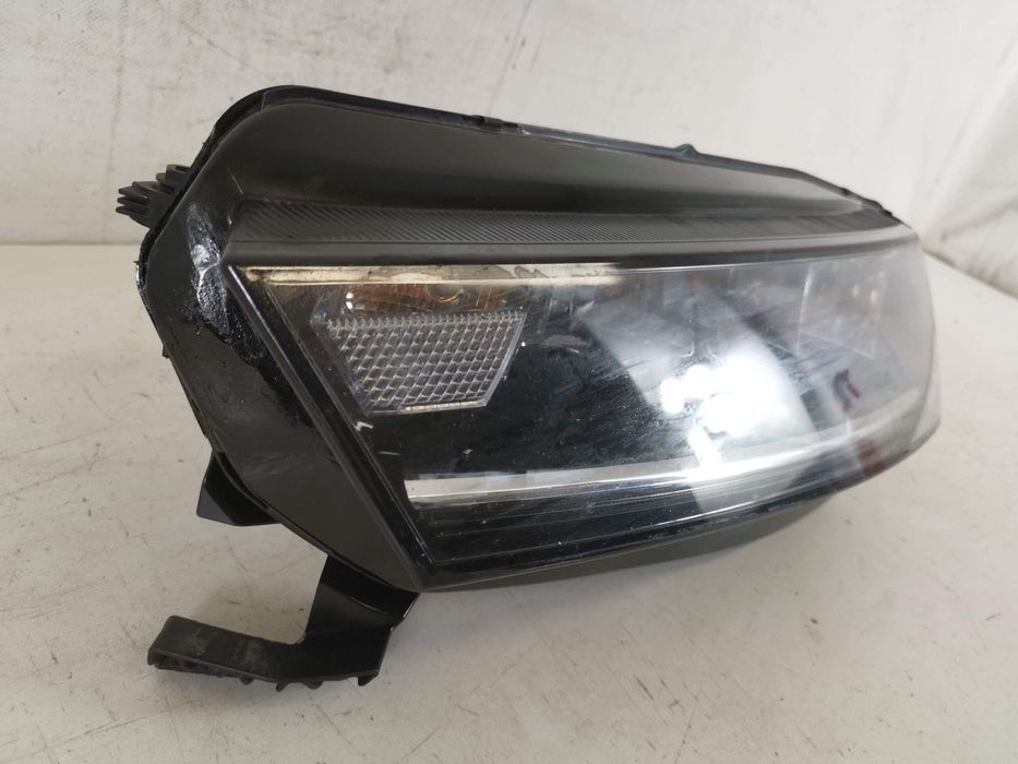 Фар Ляв Пълен Лед Шкода Октавия 4 / Skoda Octavia 4 Оригинален В Добро
