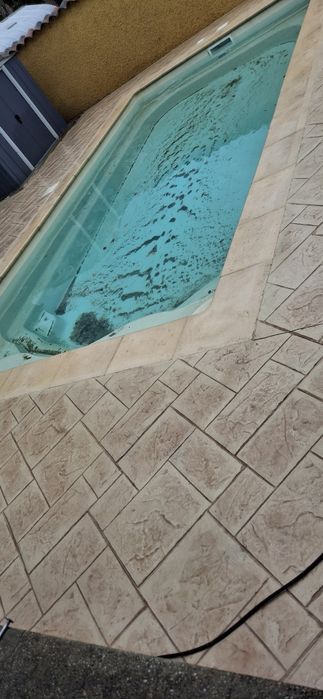 Beton Amprentat și Vertical