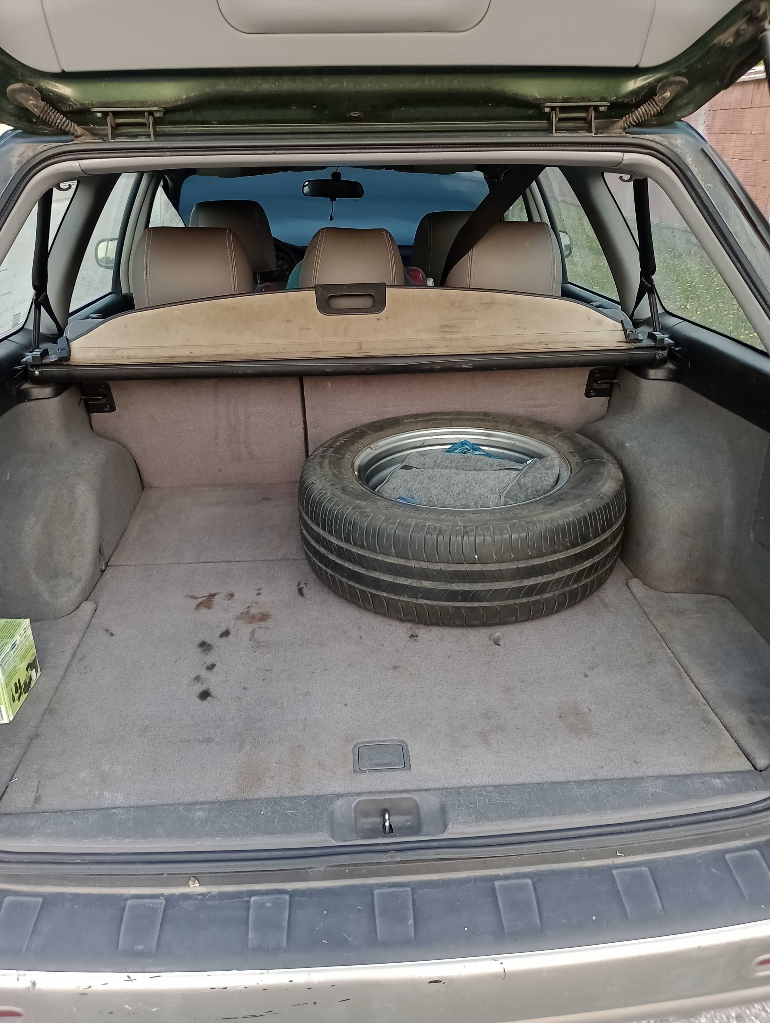 Продавам SUBARU outback