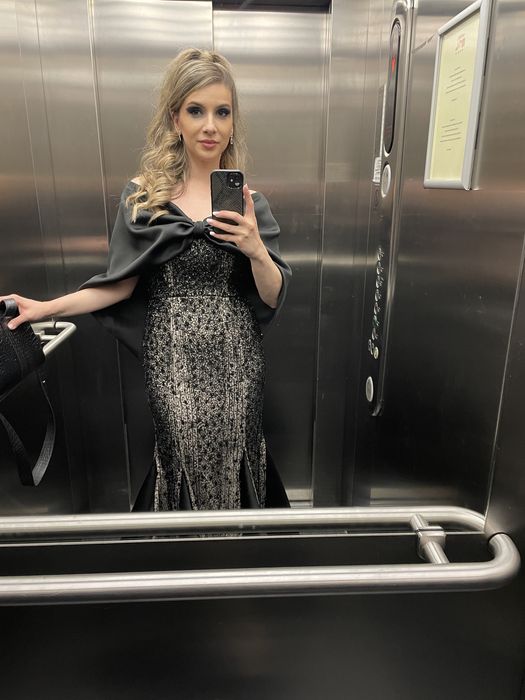 Rochie de ocazie deosebita (nasa)