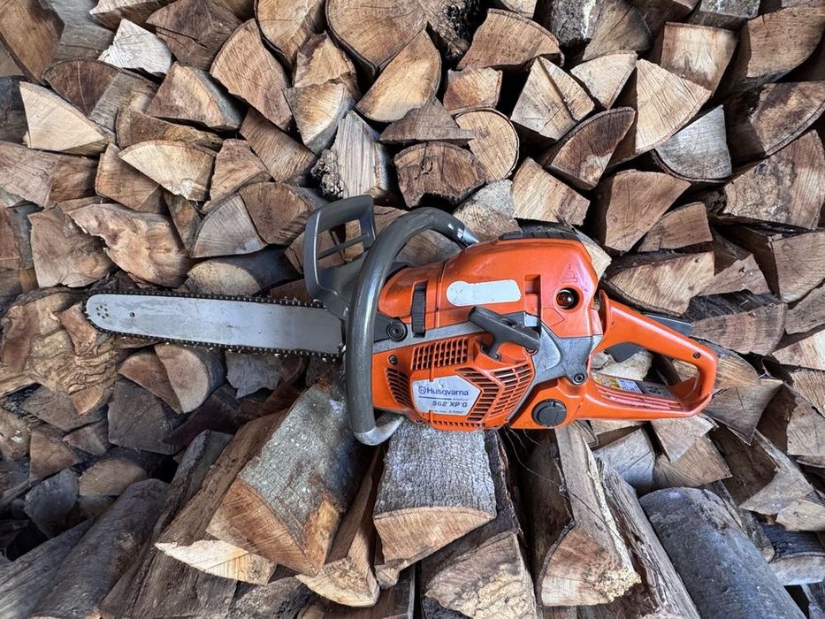 Vînd husqvarna 562 xp