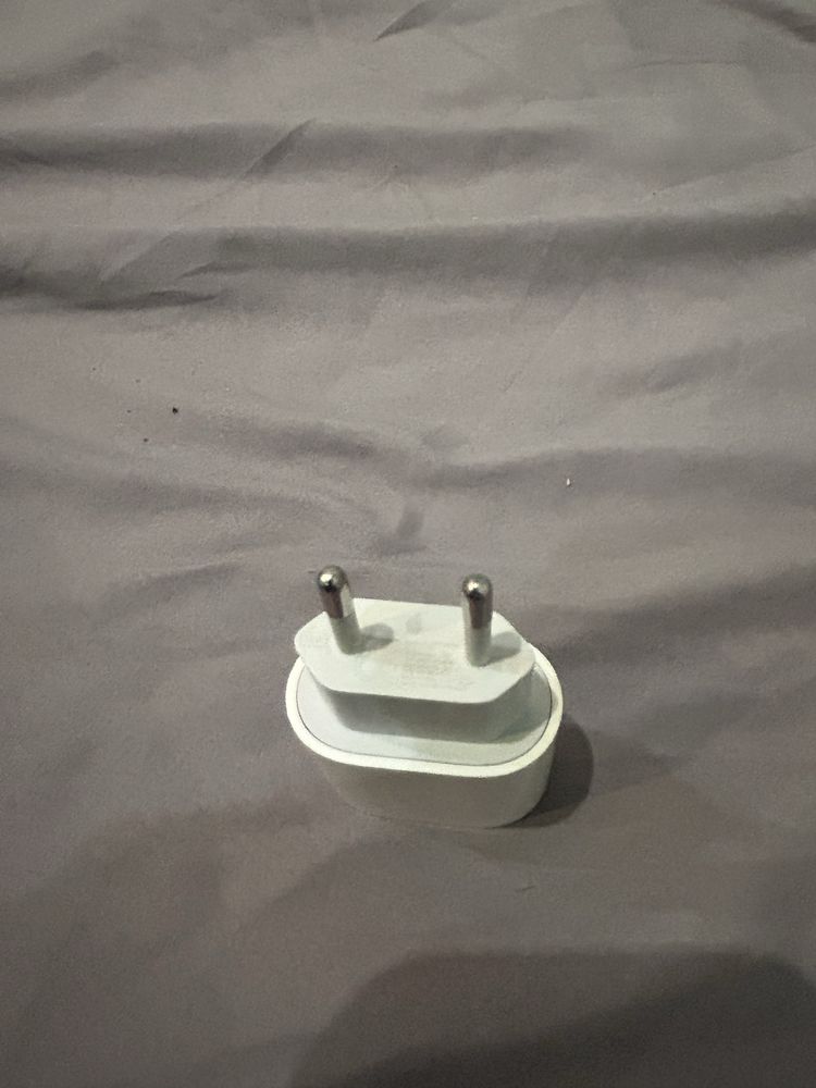 Apple зарядно 20W