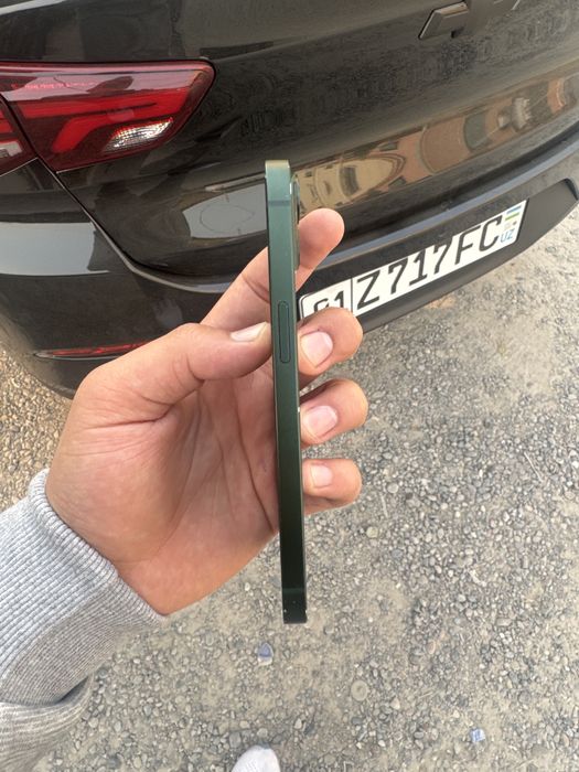 Iphone 13 karobka yoq