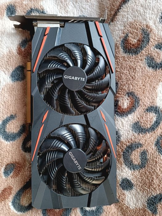 Видеокарта gigabyte rx570 8gb