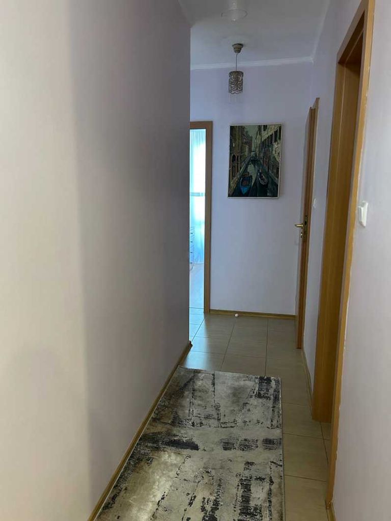 Дава се под наем Тристаен апартамент в София, Стрелбище - 100 кв.м за 867 € - Снимка #1