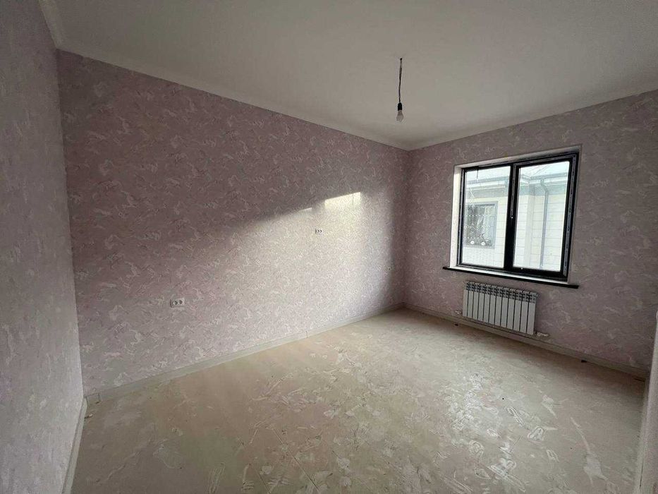 СРОЧНО !! Продается квартира в Яшнабаде 1/2/2 ( 34 кв/м ) Новостройка