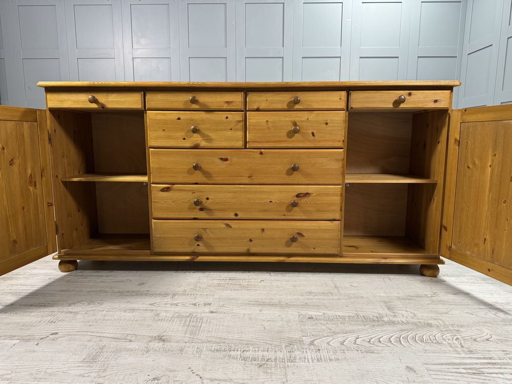 Бюфет 2 врати, 9 чекмеджета Д1049