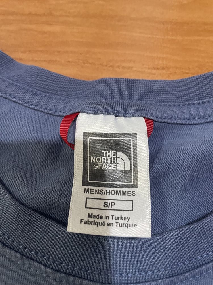 Tricou the North face