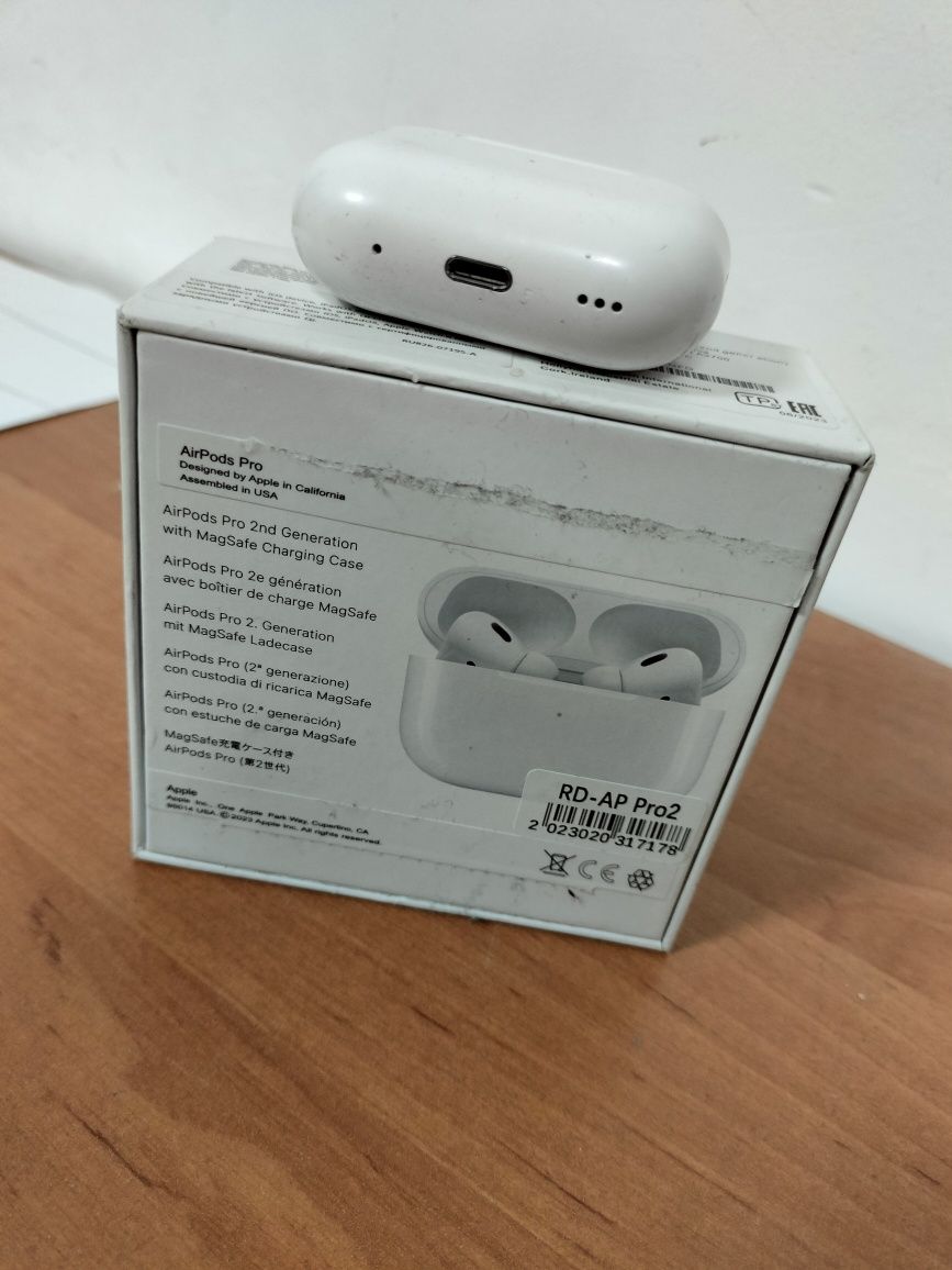 AirPods Pro 2 продаётся