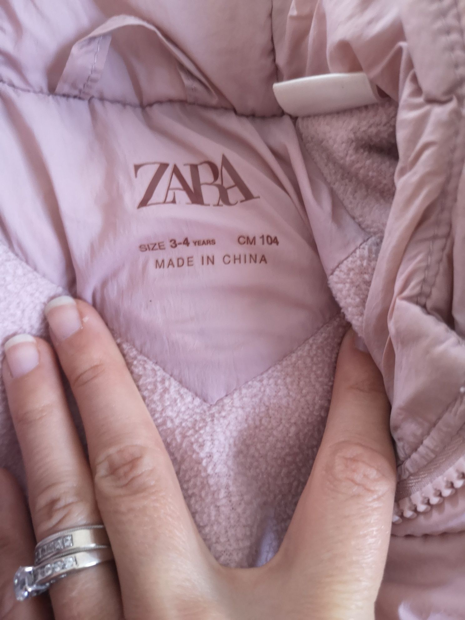 Geaca de iarna fetite Zara