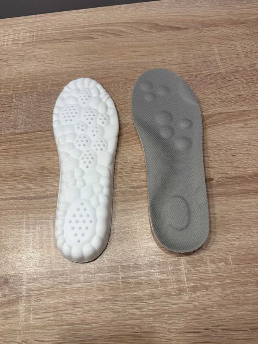 Incaltaminte tenisi Adidas, Levi’s, Vogany