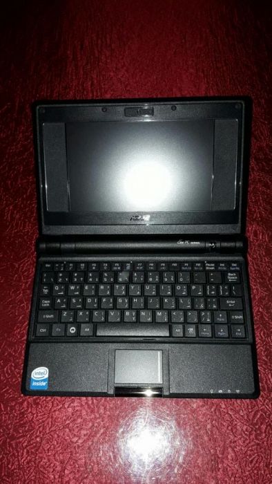 Нетбук Asus Eee PC 4G