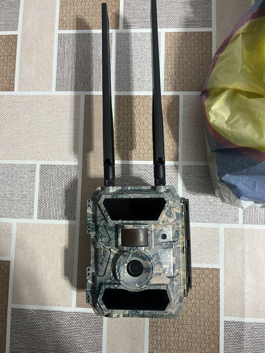 Vand camera vanatoare Pni Hunting 400 C cu transmitere