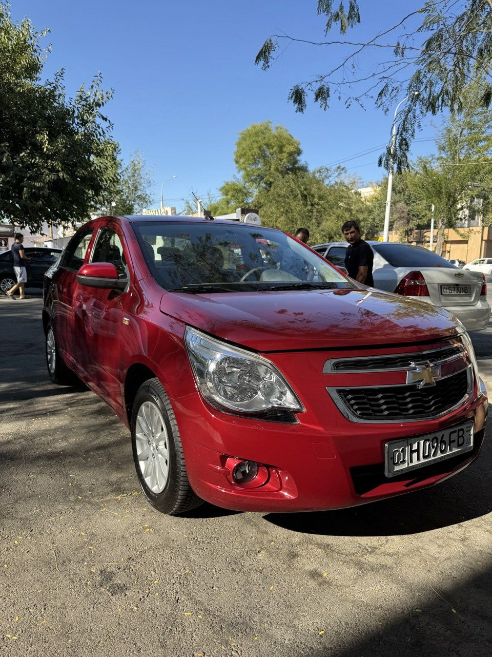 Продаю Chevrolet Cobalt LTZ 4 позиция  автомат.