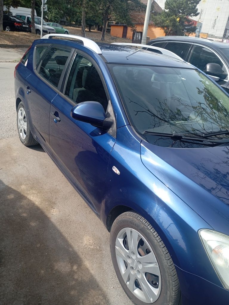 Kia ceed 1.4 109kc бензин
