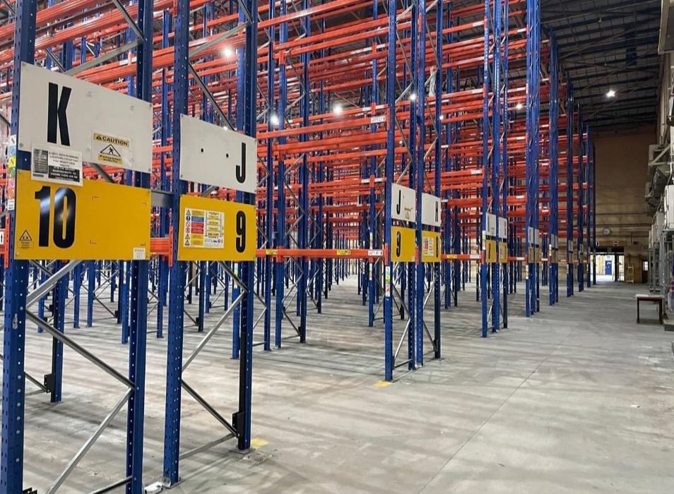 Rafturi metalice 9467×4677