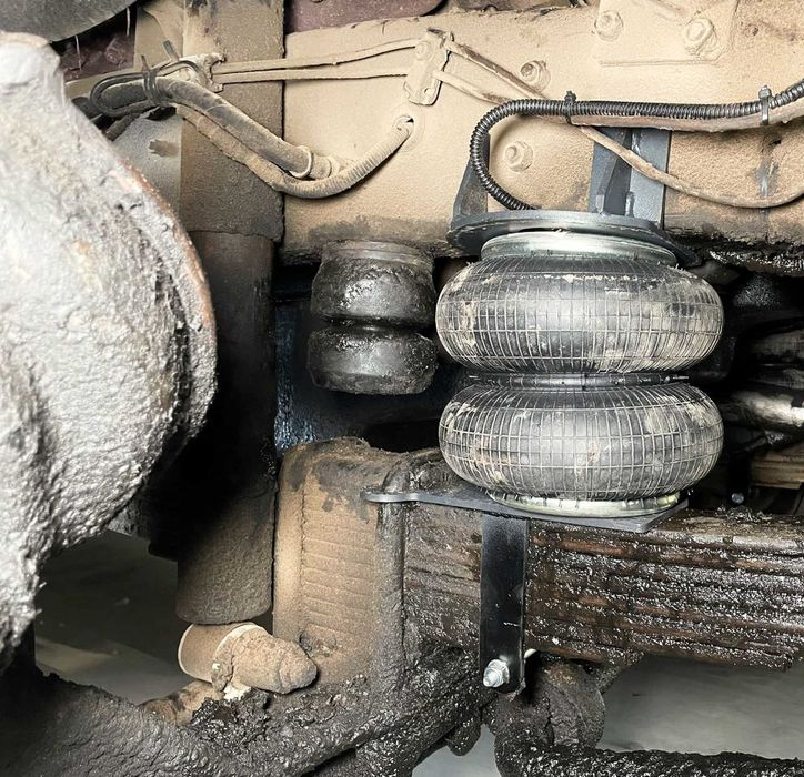 Пневмопoдвескa KAМАЗ 65115, 65116, 65117 перeдняя оcь, Комплект