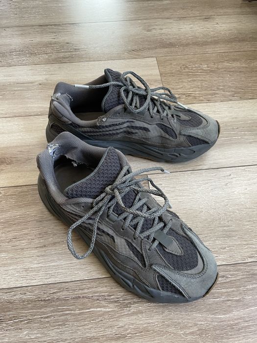 Adidas Yeezy Boost 700 V2 Geode 43 1/3