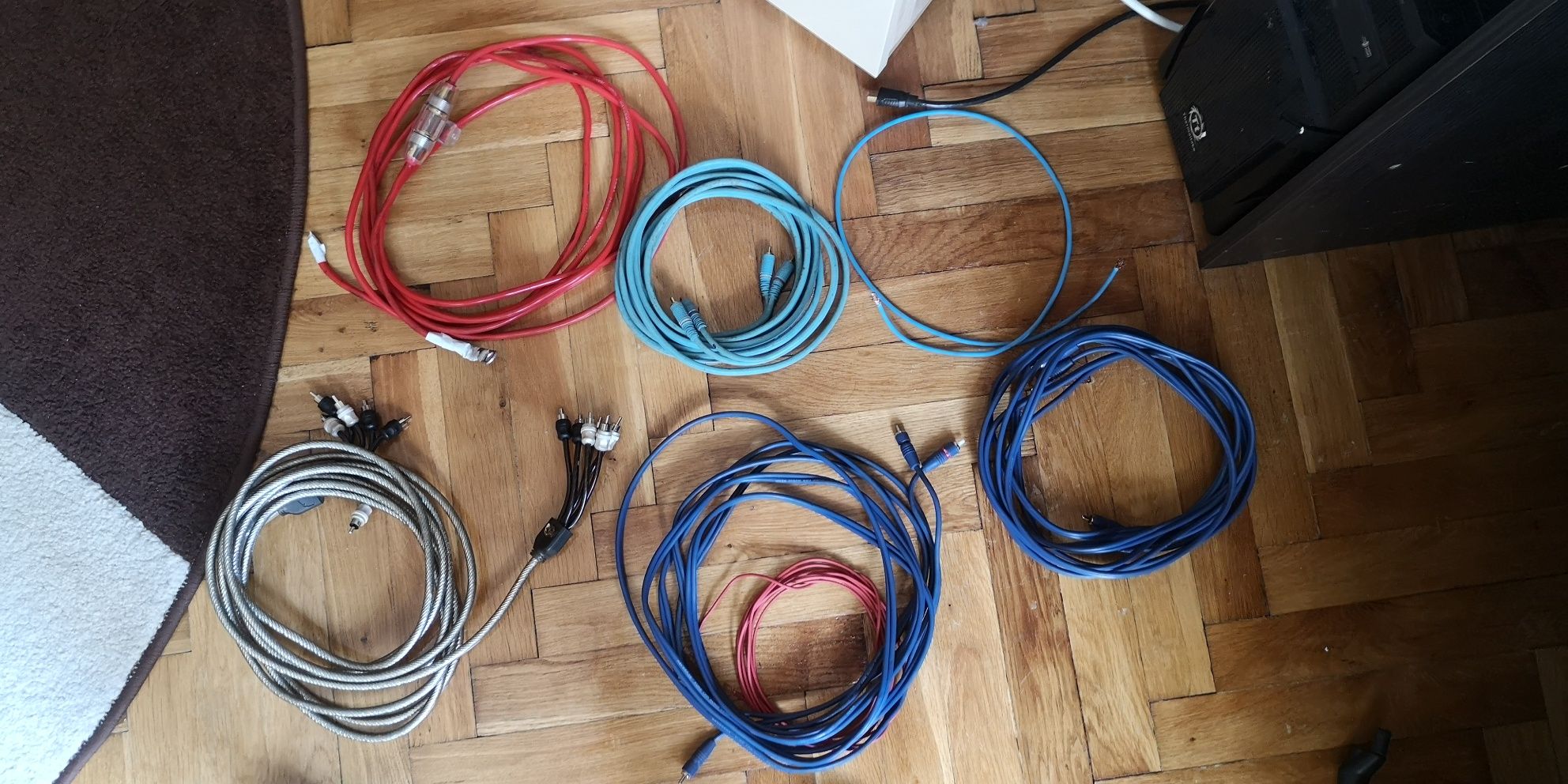subwoofer  + cabluri