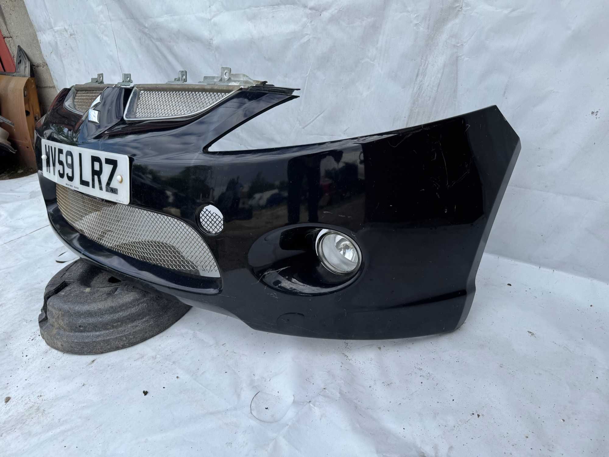 Bara Fata Mitsubishi Grandis