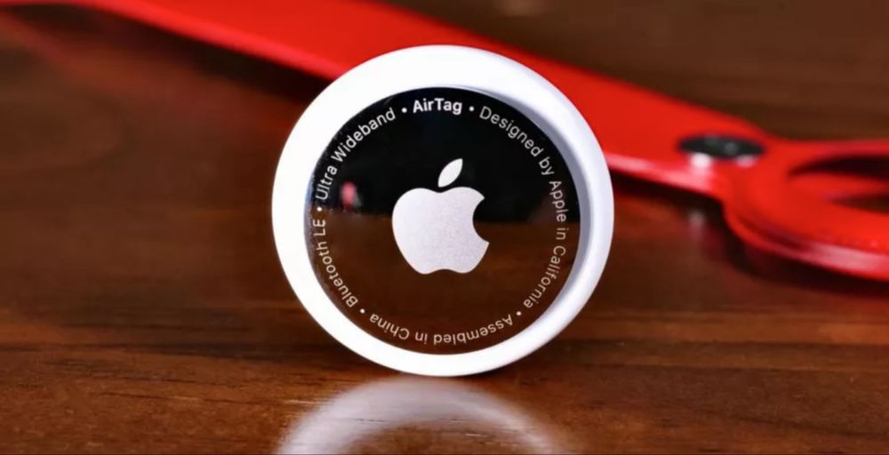 AirTag новый оригенал метка в наличии 2 шт