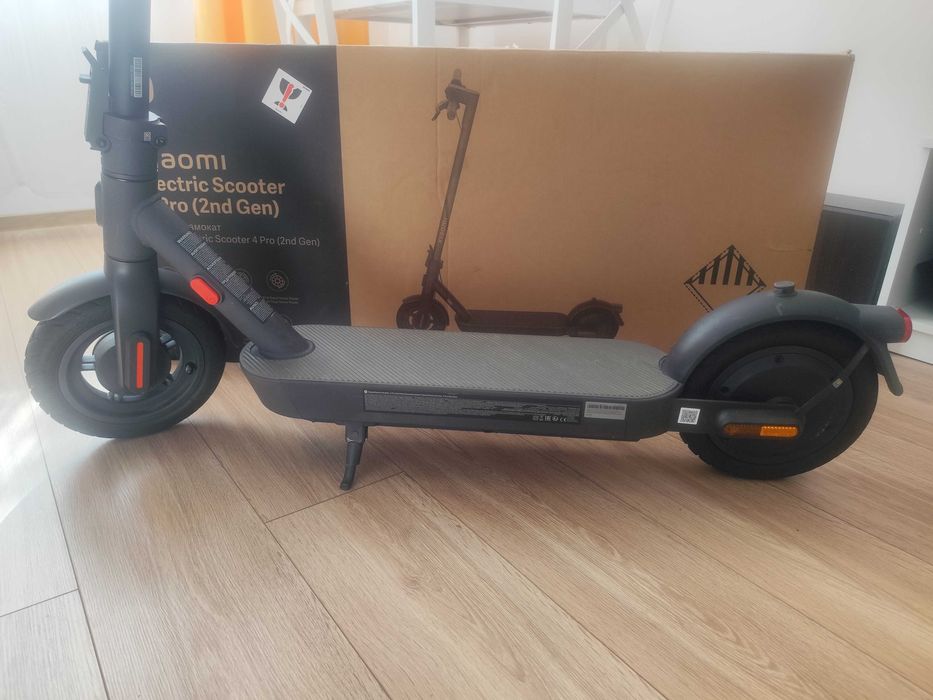 Тротинетка Xiaomi Electric Scooter 4 Pro (2nd Gen), с гаранция