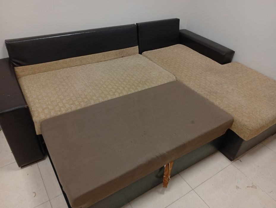 Диван ъглов разтегателен