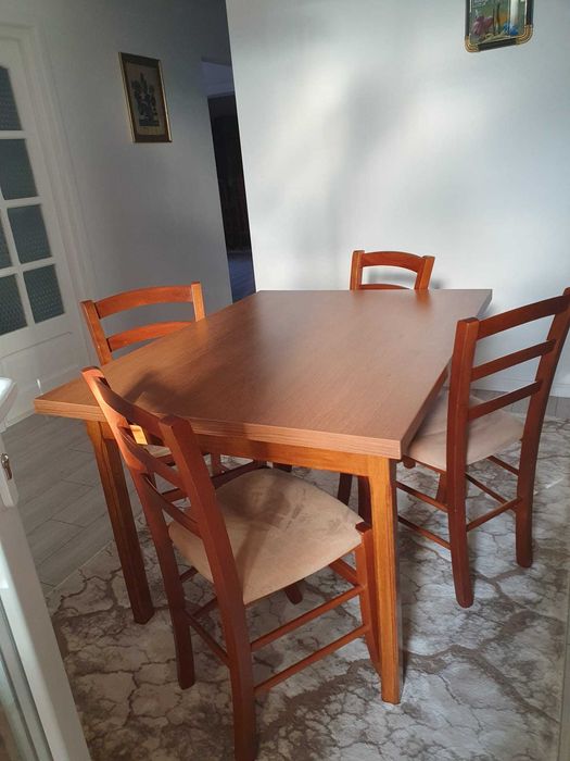 Masa + scaune, bucatarie