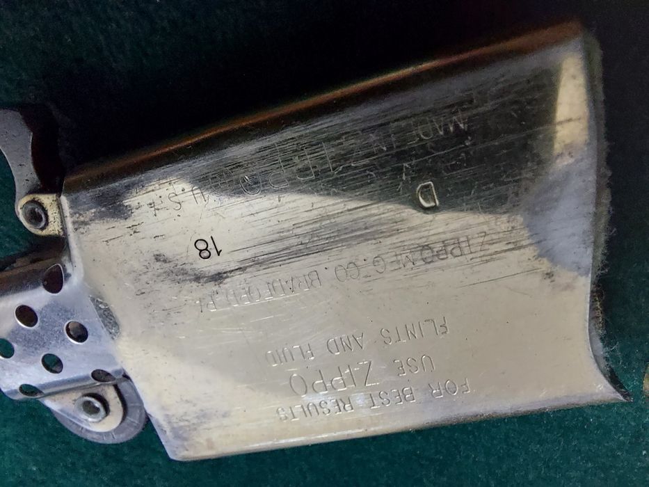 Bricheta Zippo slim originala an 2018