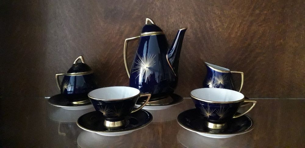 Set tete a tete pentru cafea din cobalt deosebit de rafinat