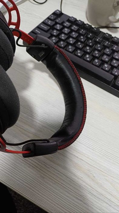 Топовые наушники hyperx cloud alpha, состояние хорошее без дефектов