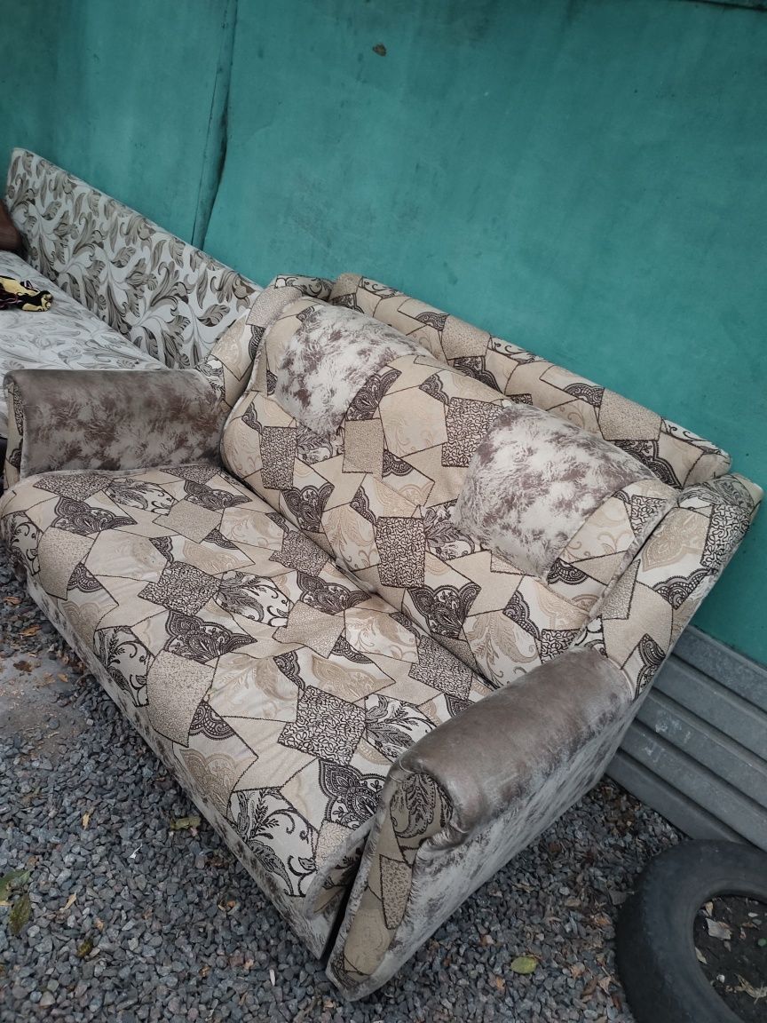 Продам диван расклодной
