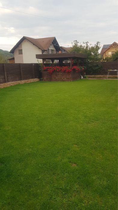 Casă de vânzare in Vlădesti